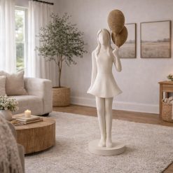 פסל נינה עם חבל ABS