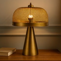 מנורת שולחן AMR