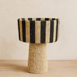 מנורת שולחן קש AMR