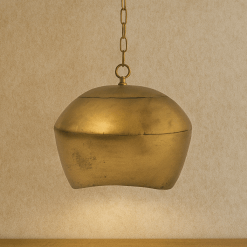 מנורת ברזל AMR