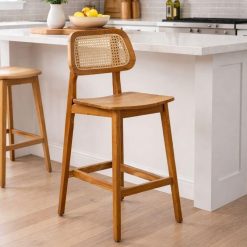 Milo כסא בר מעץ טיק BRO