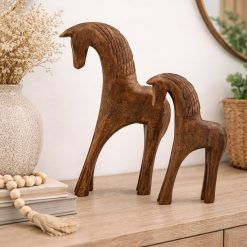 סוס עץ רקוע – עבודת יד ABS