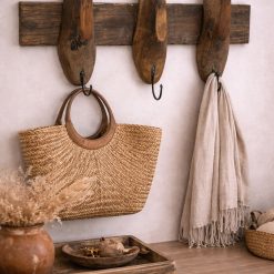 קולב תבניות וינטג’ מעץ ממוחזר – 3 מתלים ABS