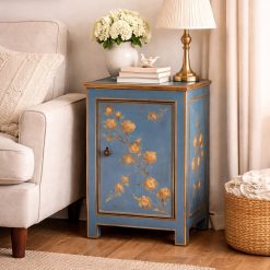 שידת אחסון מעוטרת מעץ מלא – דלת אחת דגם לילה MUK