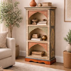 שידת עץ מצוירת – ארון אחסון צר וגבוה גדם רוהן MUK