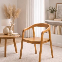 Lacey כסא אוכל מעץ טיק BRO